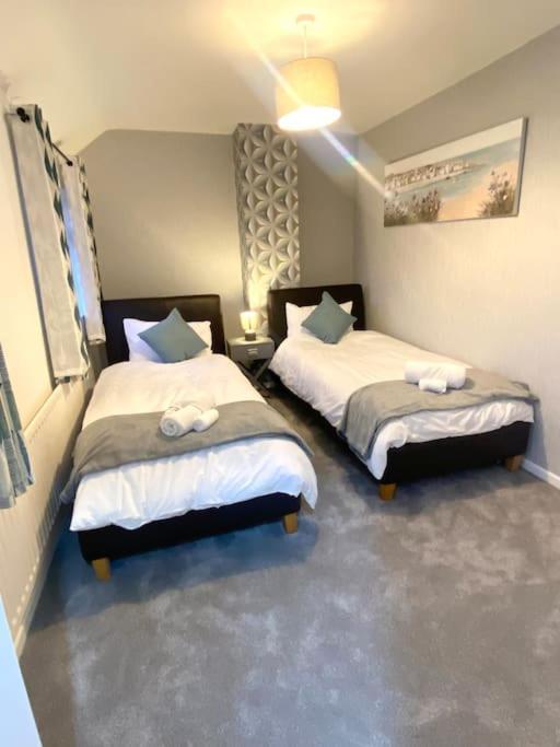 Swankyhome 4 Groups/contractors Holiday home *